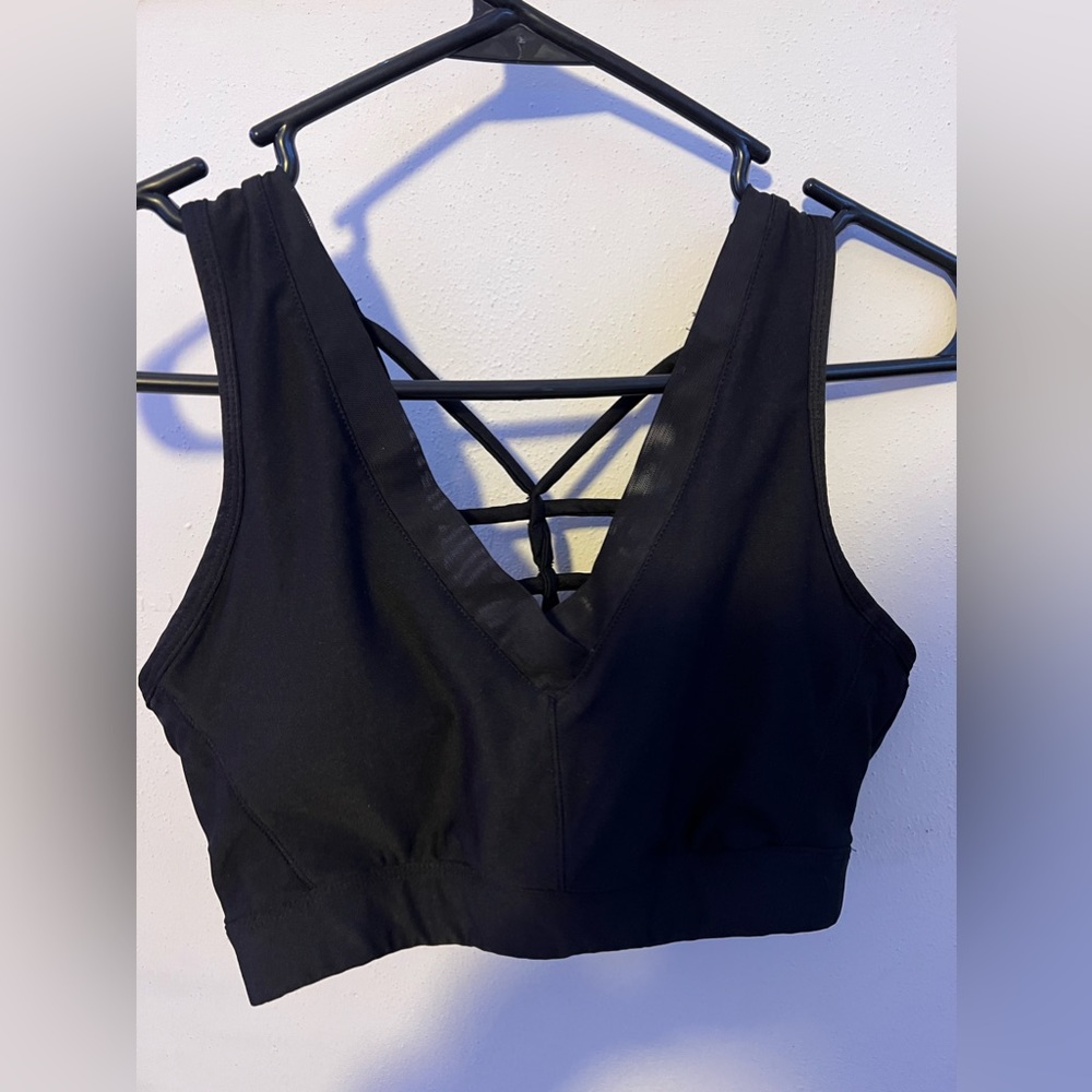 Women’s Sports Bra